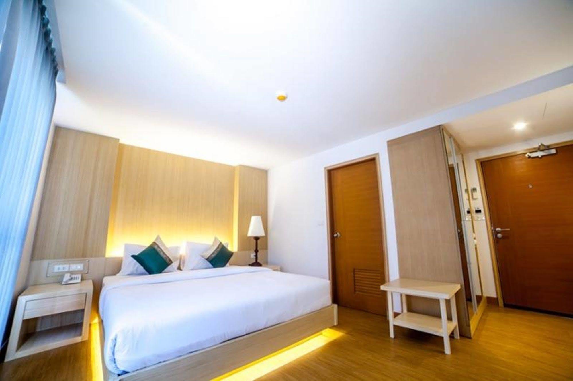 Phi Phi Harbour View Hotel-Sha Extra Plus Εξωτερικό φωτογραφία