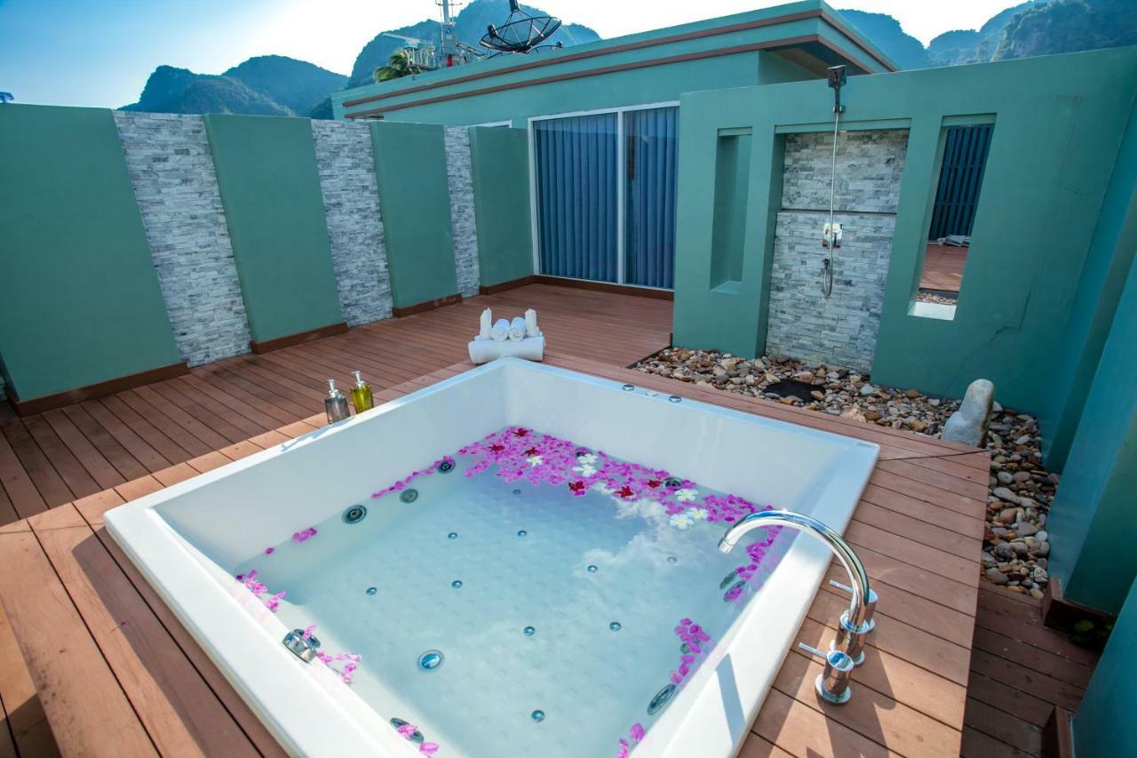 Phi Phi Harbour View Hotel-Sha Extra Plus Εξωτερικό φωτογραφία